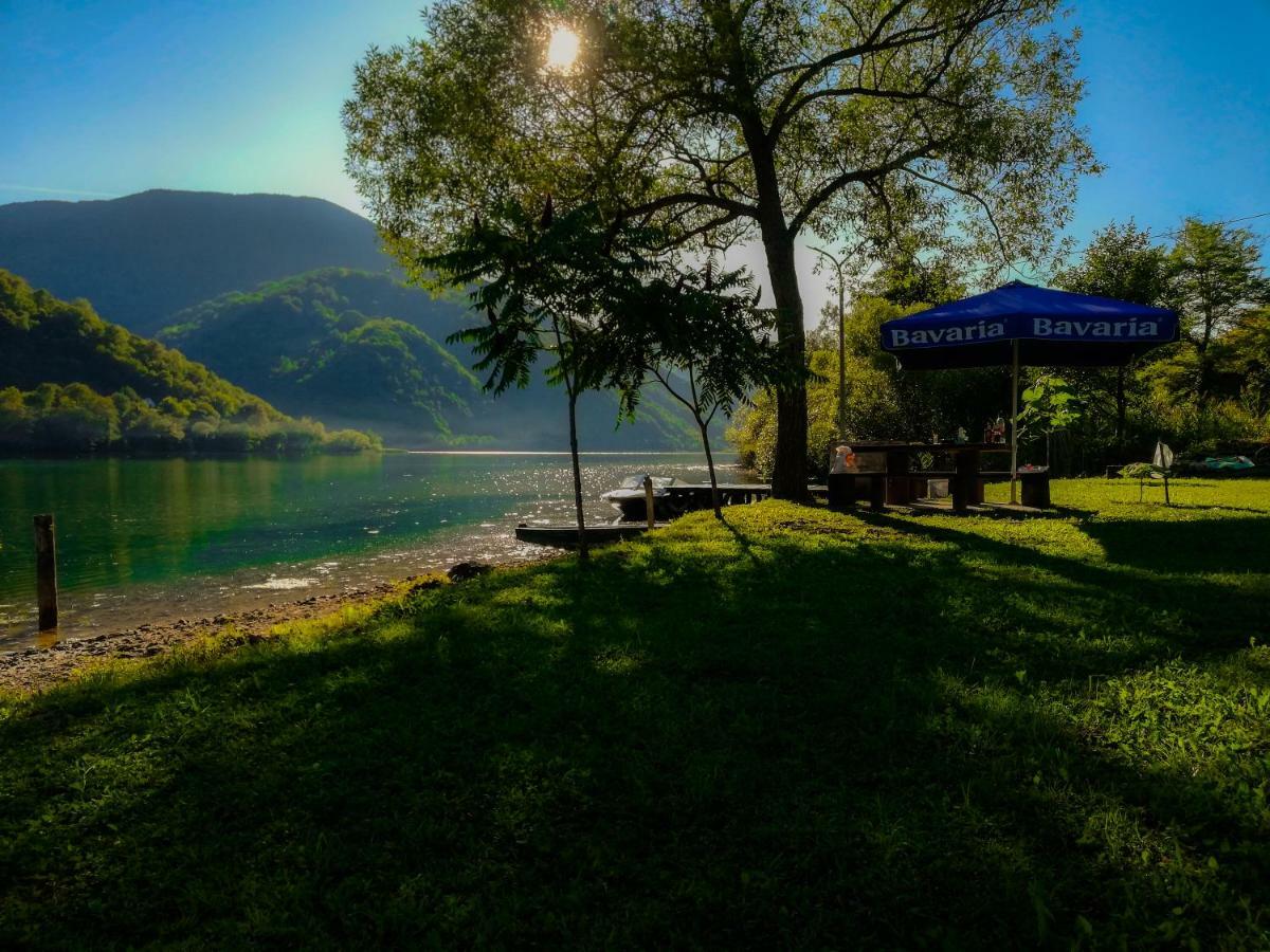 Lake House Krndija Hotel Jajce Eksteriør billede