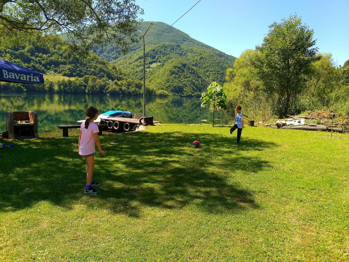 Lake House Krndija Hotel Jajce Eksteriør billede